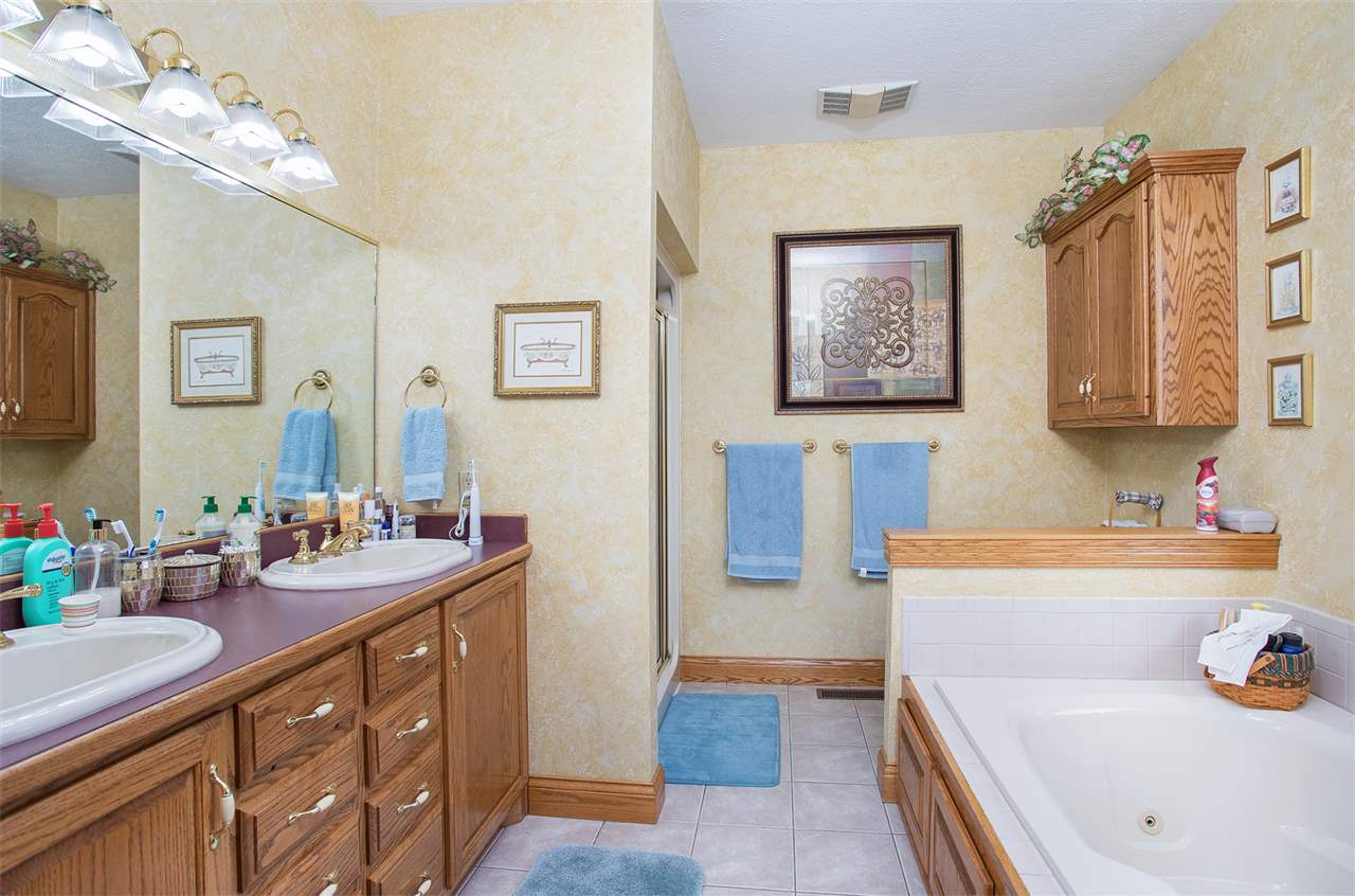 425 Indian Point Road Glasgow, KY 42141 - Photo 16 of 35 Gallery Image 16