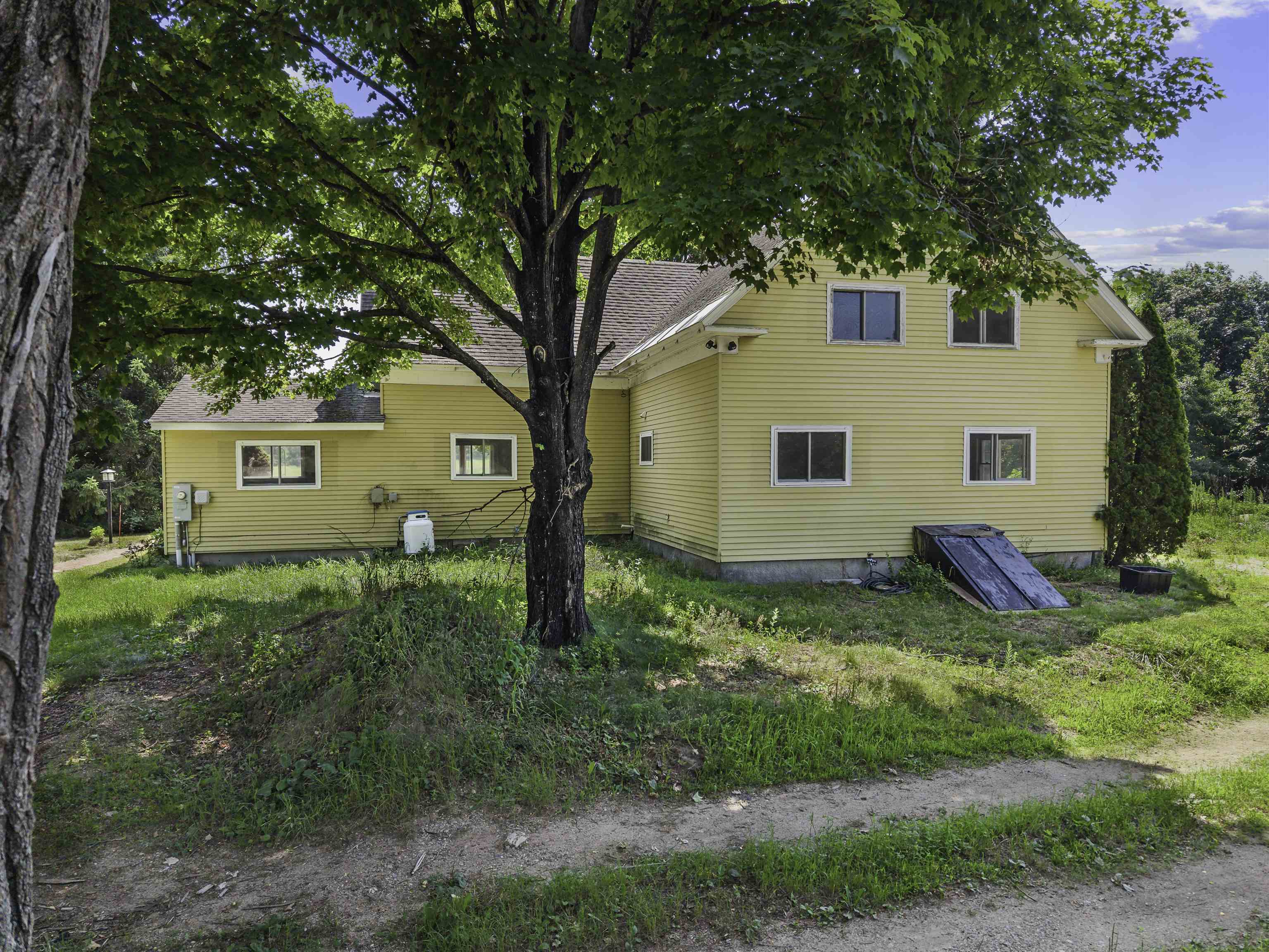385 Burnham Intervale Road Hopkinton, NH 03229 - Photo 5 of 58 Gallery Image 5