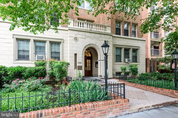 $279,000 | 3100 Wisconsin Avenue Northwest, Unit 105, Washington, DC 20016