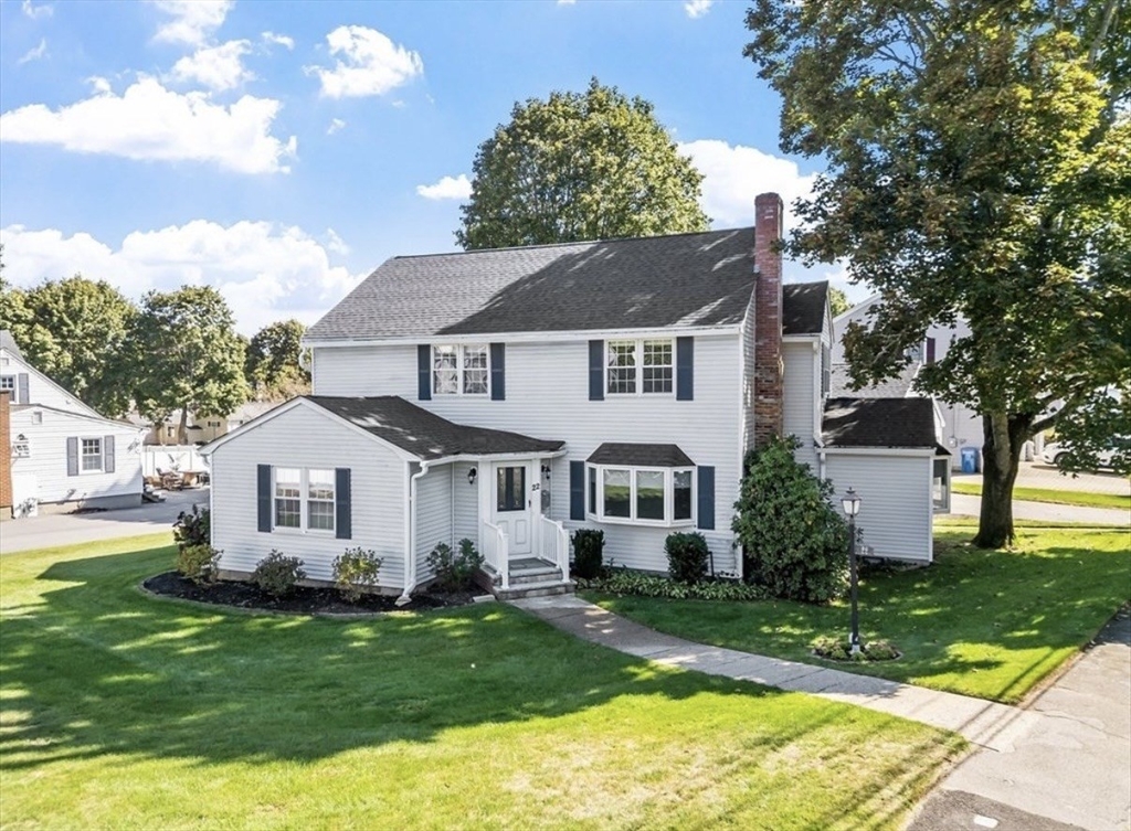 22 Abbott Road Waltham, MA 02452 - Photo 18 of 36