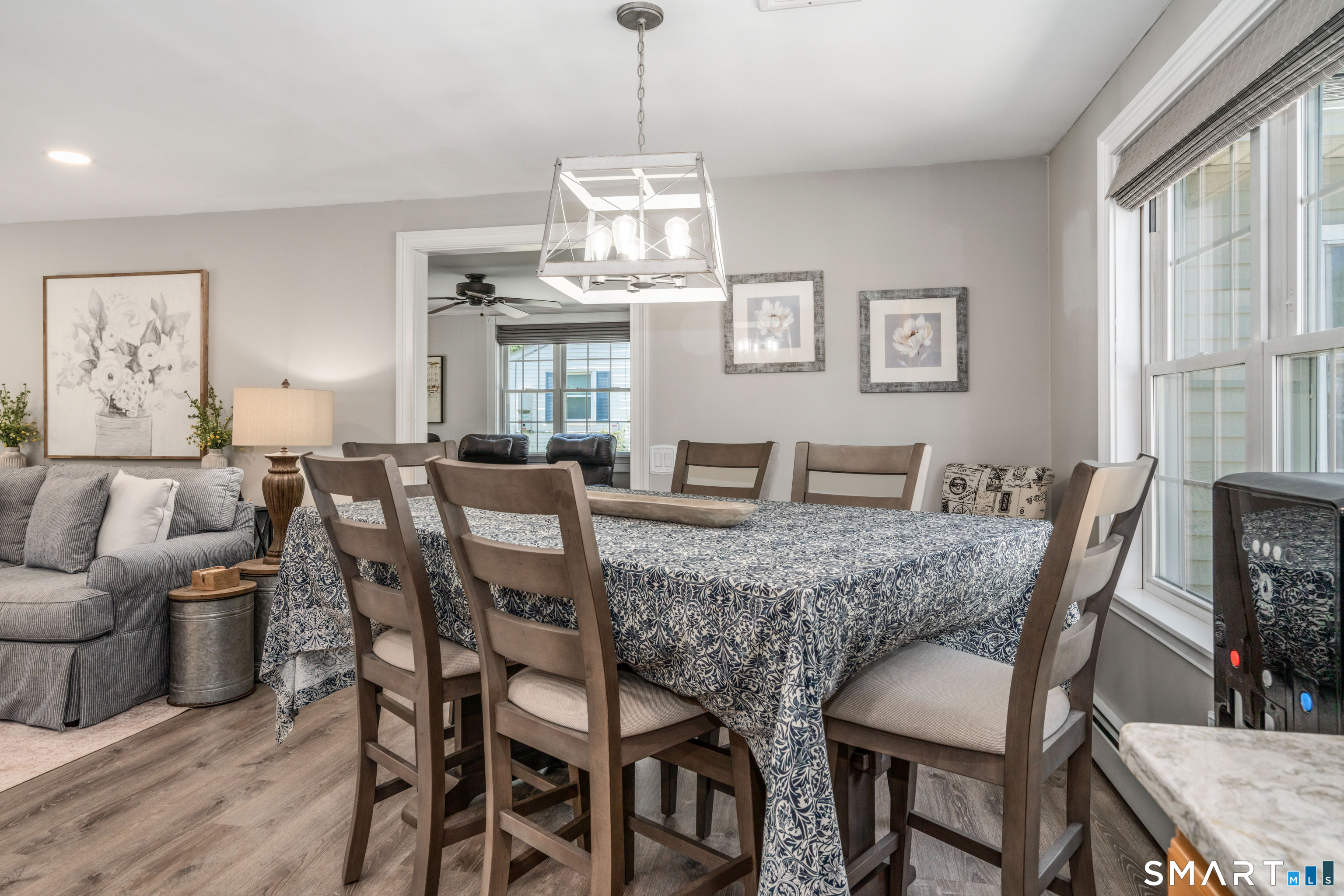 355 Burnham Street Manchester, CT 06042 - Photo 14 of 40