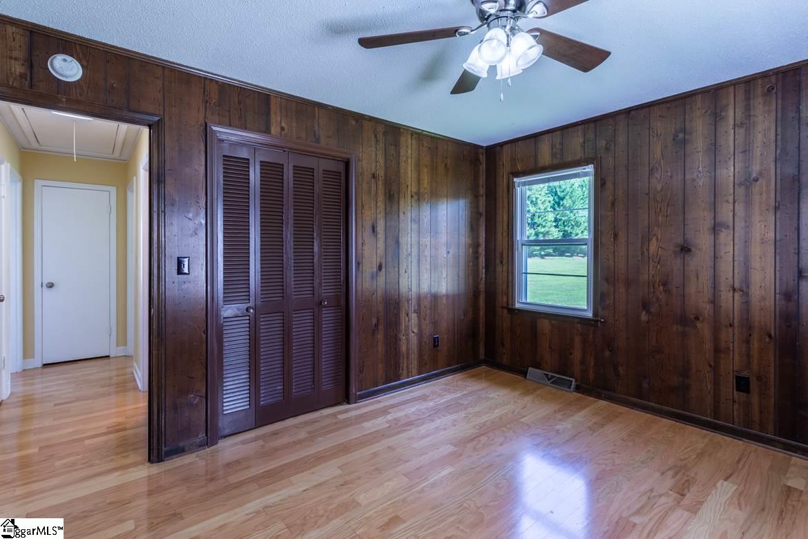 169 State Rd S-39-176 Easley, SC 29640 - Photo 12 of 36 Gallery Image 12