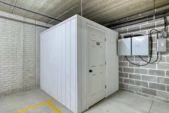 $434,900 | N51W34861 East Wisconsin Avenue, Unit 3114, Oconomowoc, WI 53069