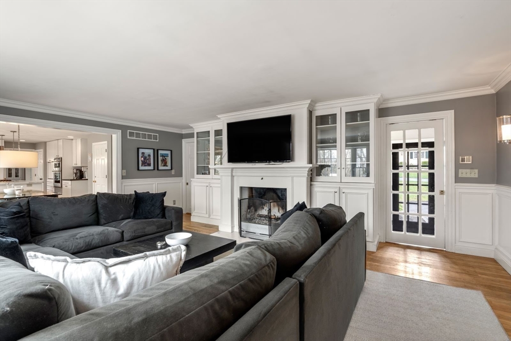 100 Albion Road Wellesley, MA 02481 - Photo 17 of 36