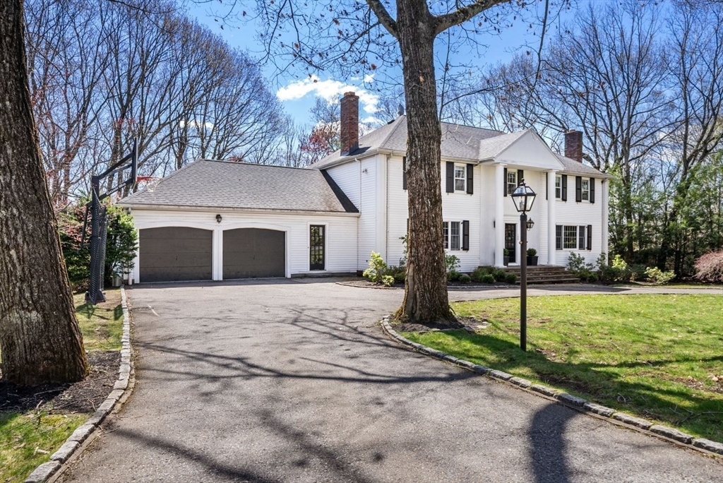 100 Albion Road Wellesley, MA 02481 - Photo 3 of 36
