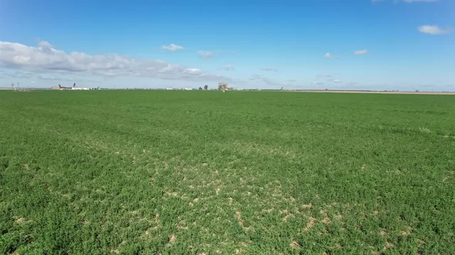 $1,862,000 | 0 South Madera Avenue, Kerman, CA 93630