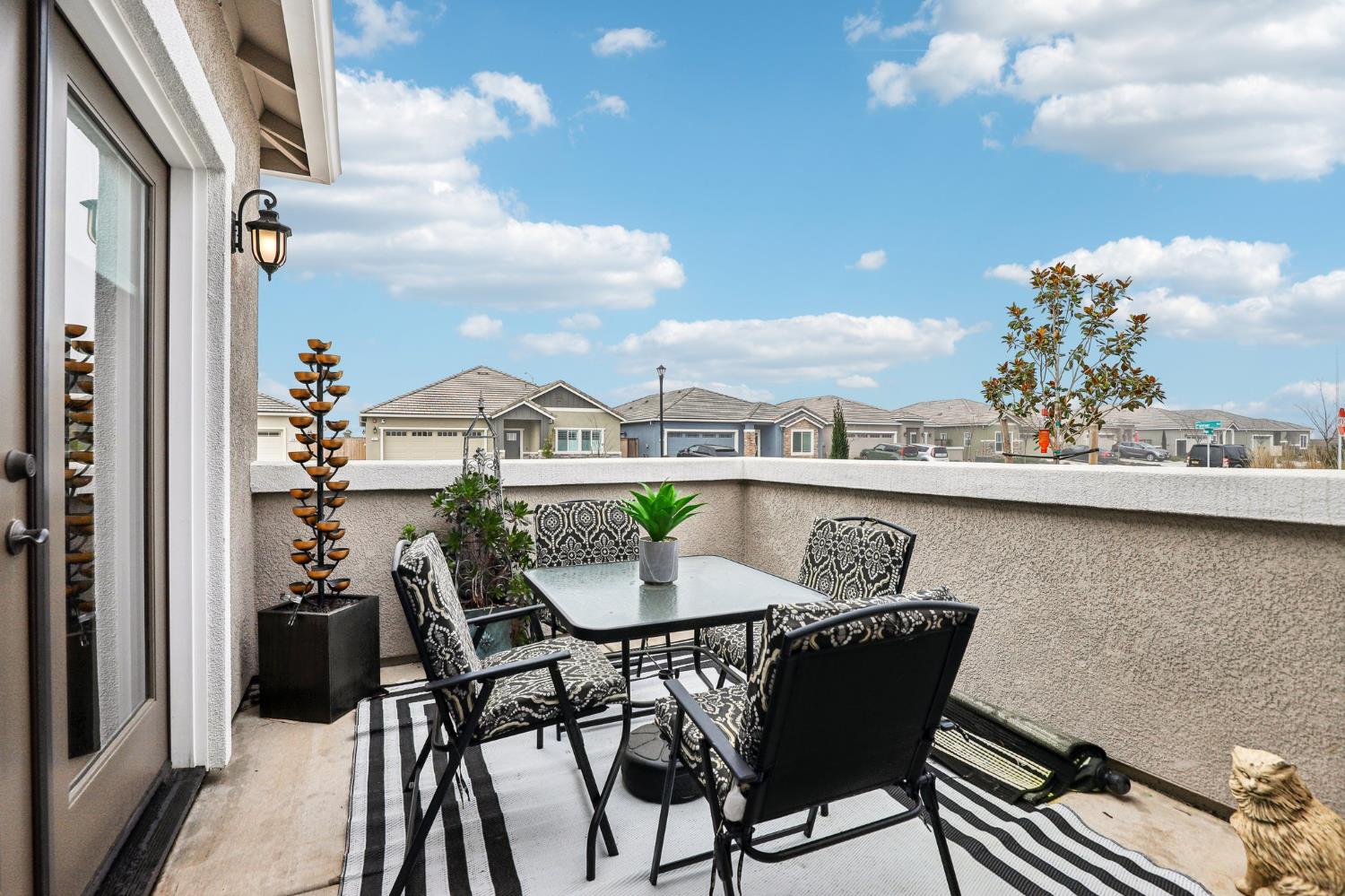 1124 North Palmer Road Galt, CA 95632 - Photo 5 of 41 a view of a dining room with furniture and chandelier