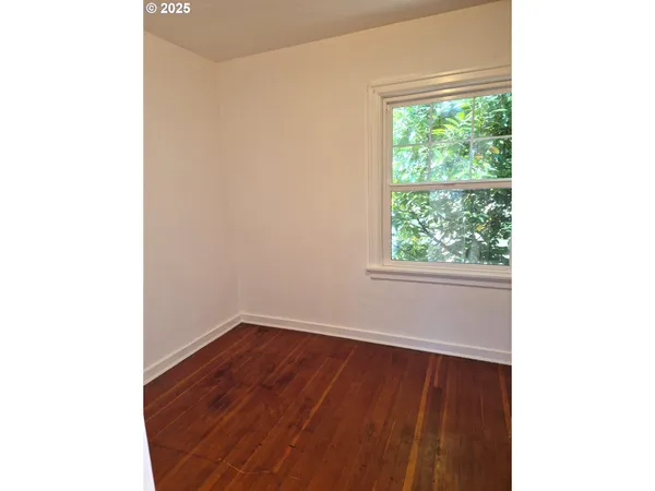 $435,000 | 1115 Southwest Harbor Avenue, Lincoln City, OR 97367