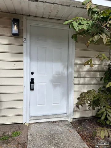 $1,185 | 7002 Lanier Drive, Unit 2, Pensacola, FL 32504