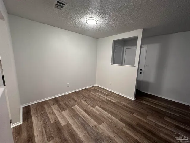 $1,185 | 7002 Lanier Drive, Unit 2, Pensacola, FL 32504