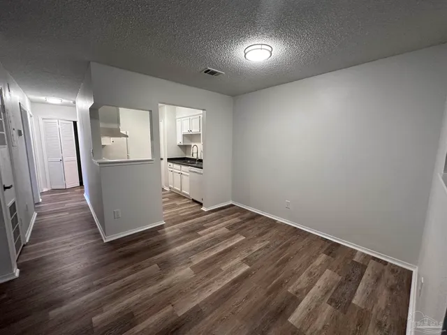 $1,185 | 7002 Lanier Drive, Unit 2, Pensacola, FL 32504