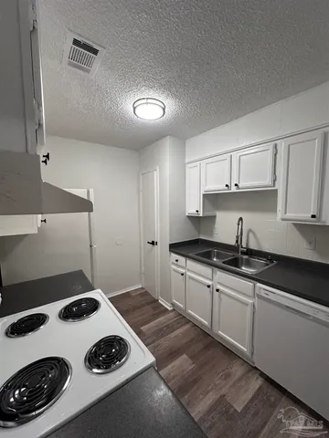 $1,185 | 7002 Lanier Drive, Unit 2, Pensacola, FL 32504