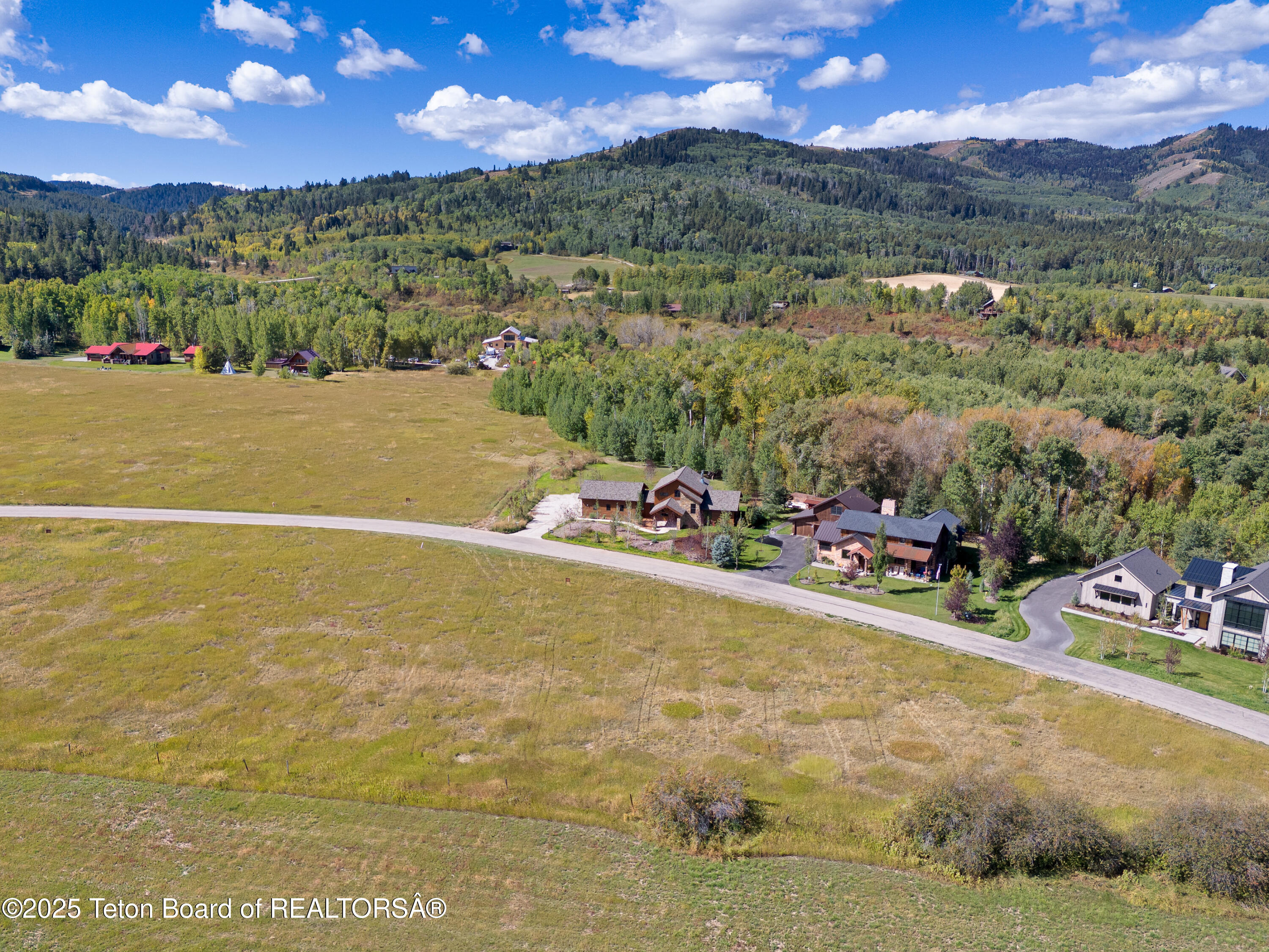 9805 Hiddenwaters Lane Victor, ID 83455 - Photo 13 of 24 9805 Hiddenwaters Ln_For MLS-14