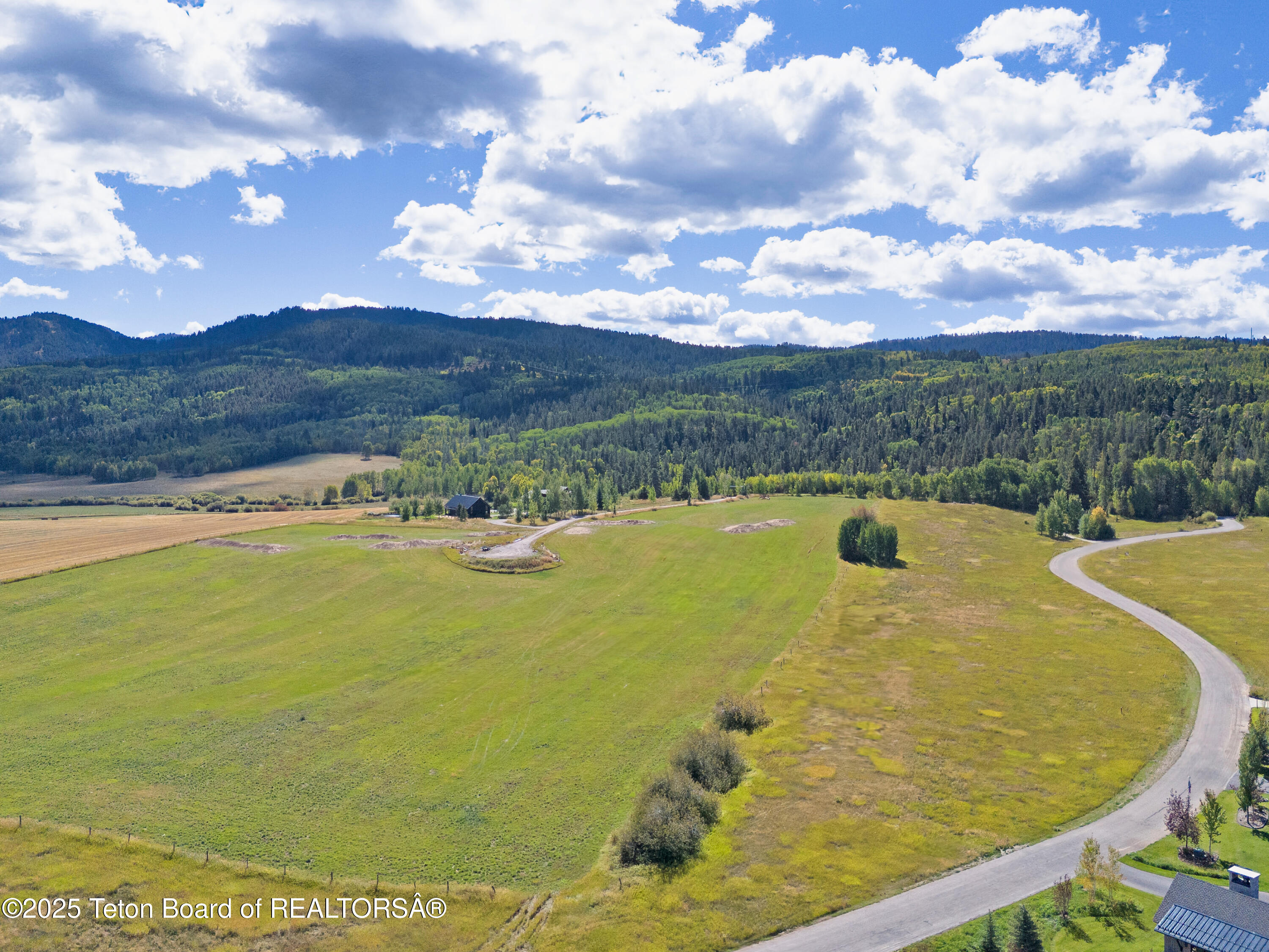 9805 Hiddenwaters Lane Victor, ID 83455 - Photo 15 of 24 9805 Hiddenwaters Ln_For MLS-16