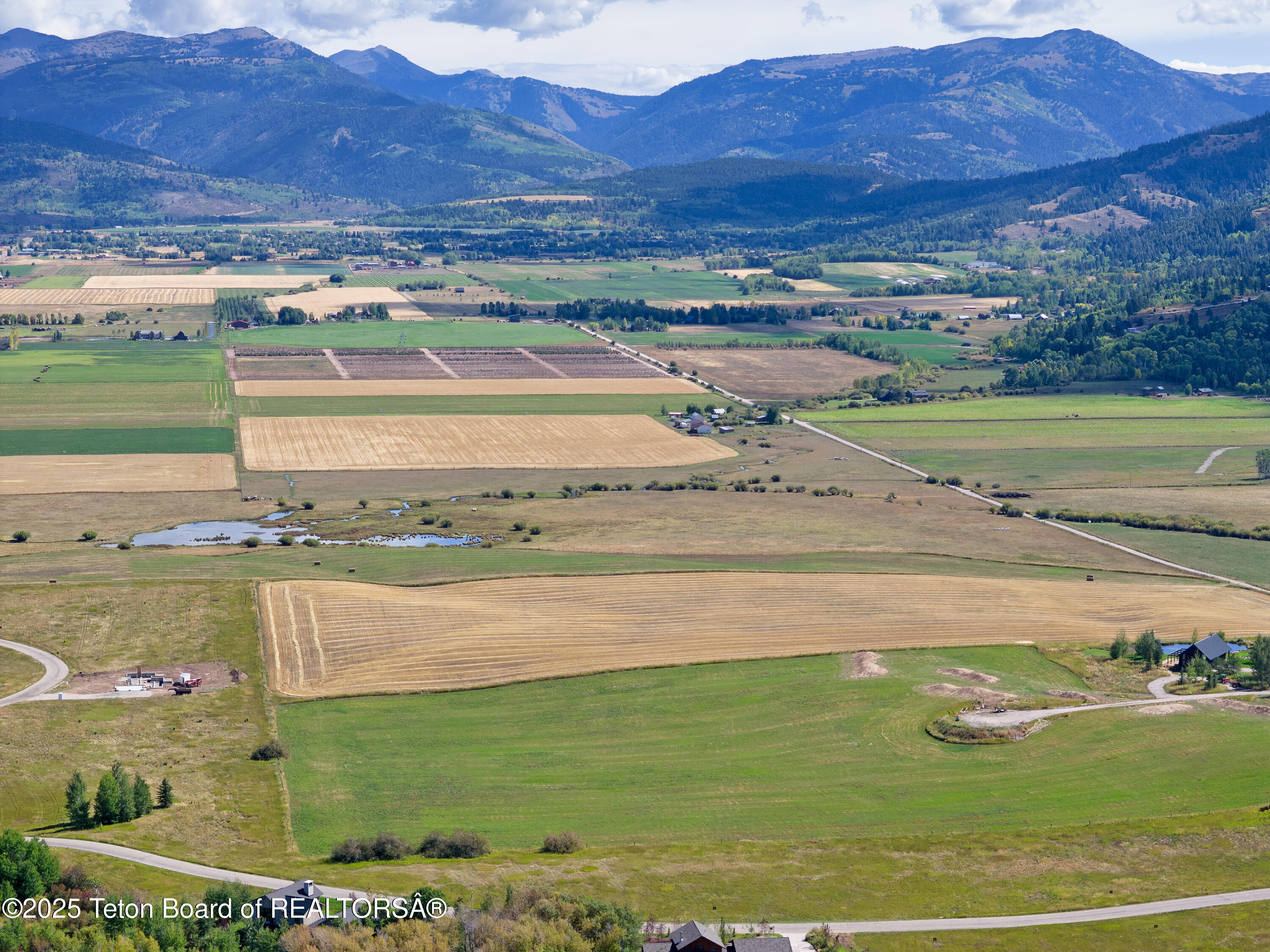 9805 Hiddenwaters Lane Victor, ID 83455 - Photo 4 of 24 9805 Hiddenwaters Ln_For MLS-4
