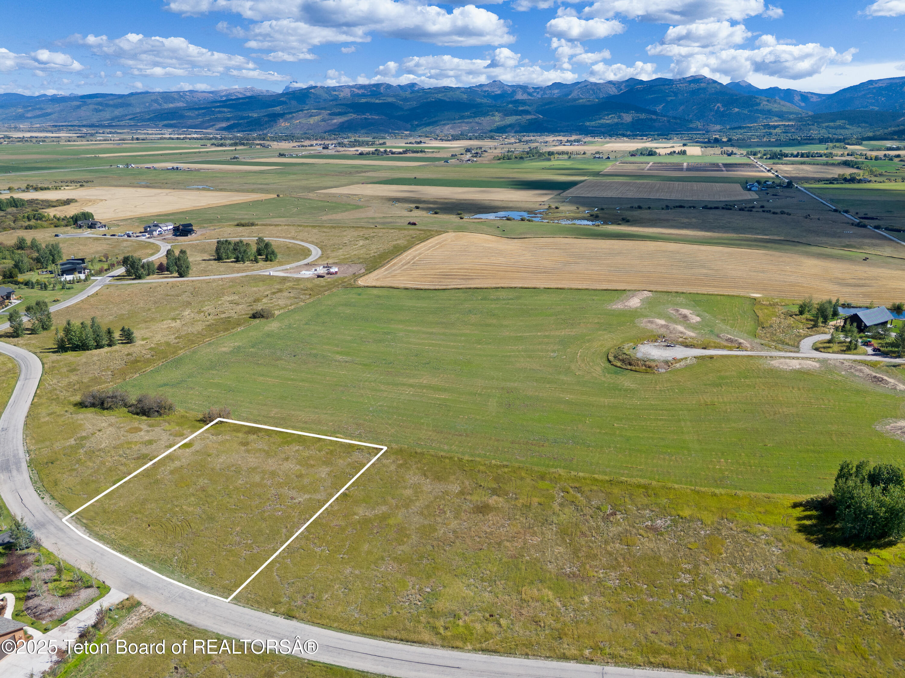 9805 Hiddenwaters Lane Victor, ID 83455 - Photo 6 of 24 9805 Hiddenwaters Ln_For MLS-7