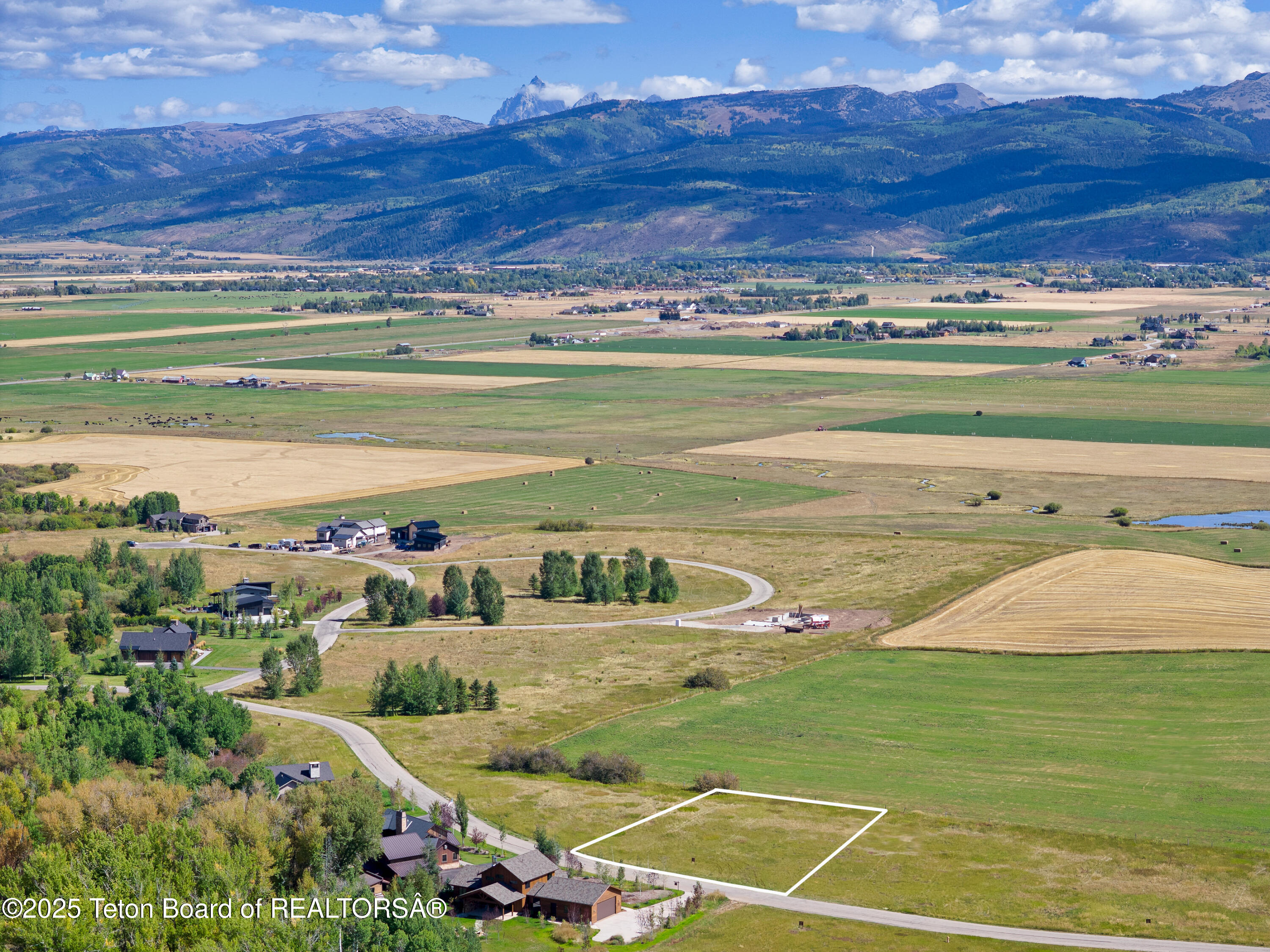 9805 Hiddenwaters Lane Victor, ID 83455 - Photo 8 of 24 9805 Hiddenwaters Ln_For MLS-9