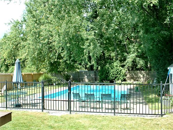 209 Prospect Street Shrewsbury, MA 01545 - Photo 4 of 6 Gallery Image 4