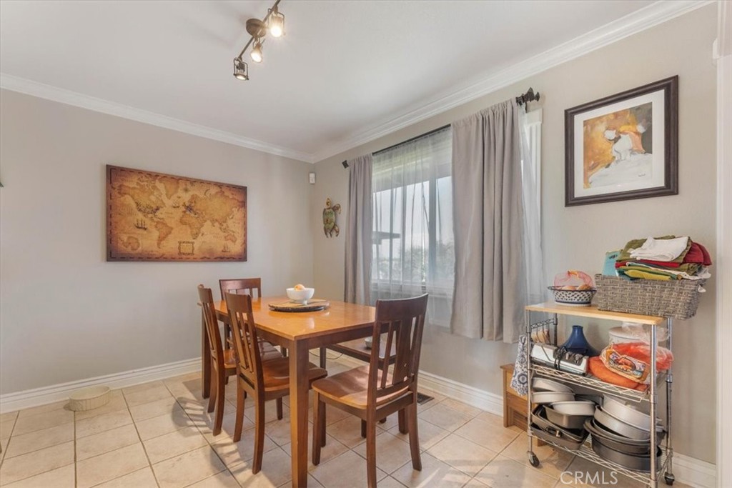 3410 Scenic Drive Redding, CA 96001 - Photo 13 of 53