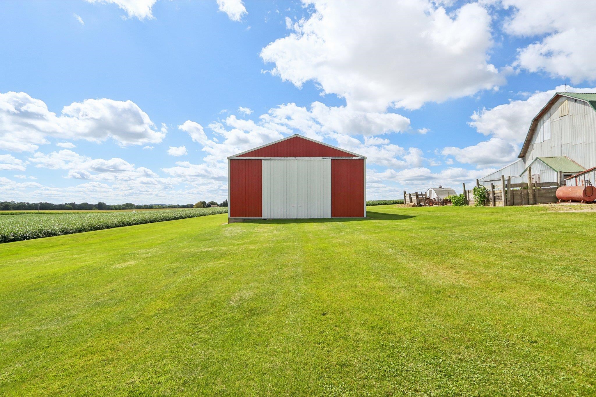 6897 North Towne Road DeForest, WI 53532 - Photo 28 of 48