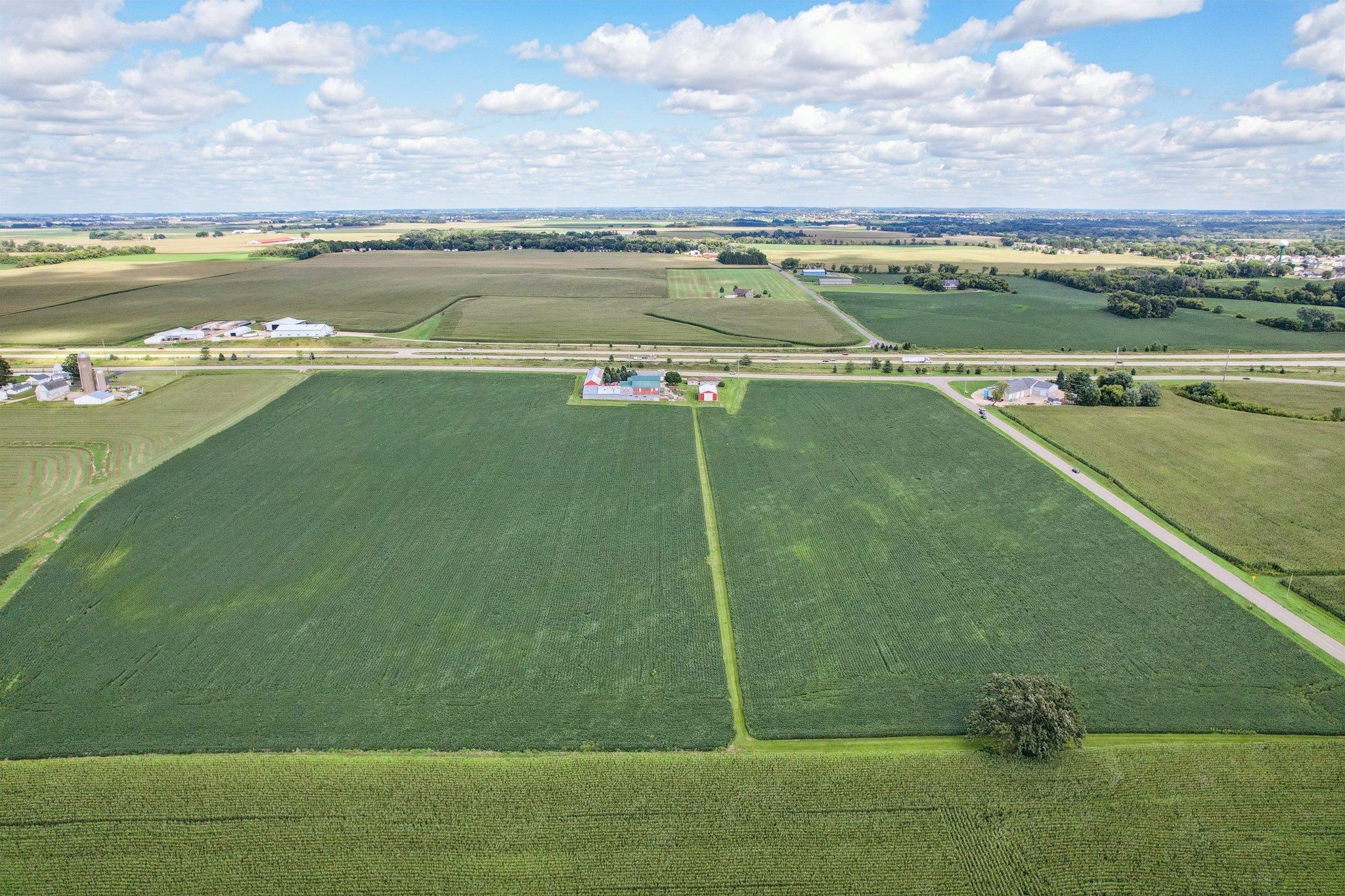 6897 North Towne Road DeForest, WI 53532 - Photo 41 of 48