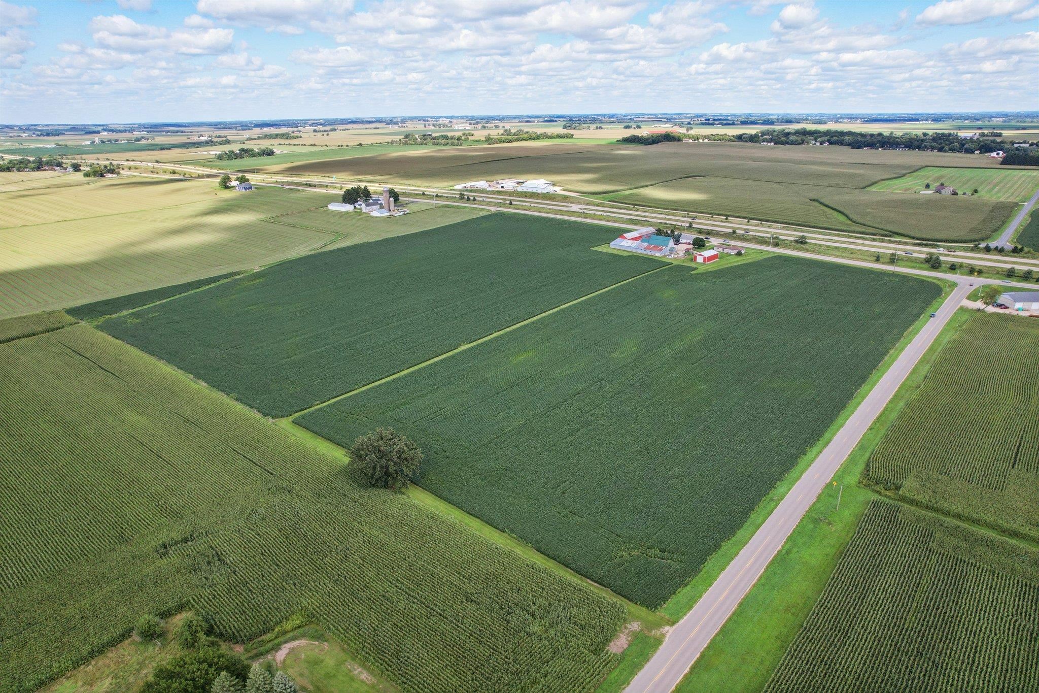 6897 North Towne Road DeForest, WI 53532 - Photo 42 of 48