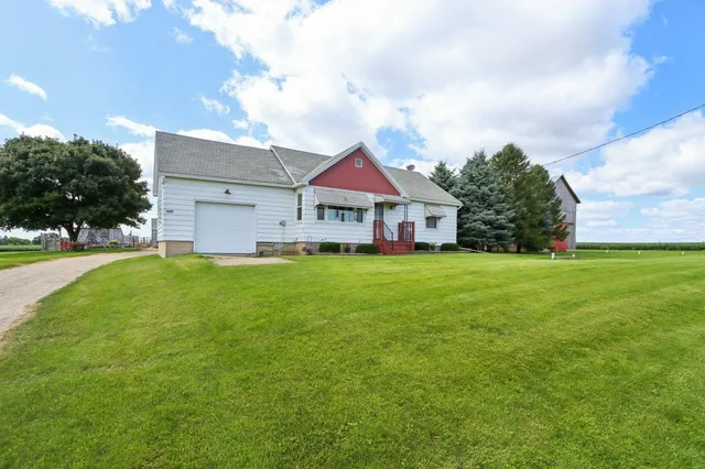 $2,190,000 | 6897 North Towne Road, DeForest, WI 53532