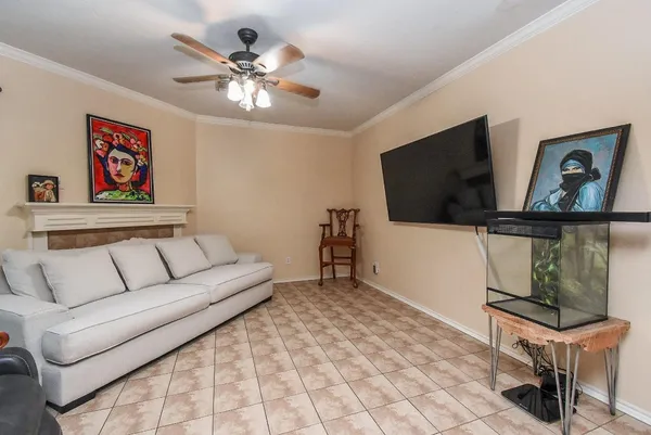 $295,000 | 4706 Sienna Heights Lane, Pasadena, TX 77505