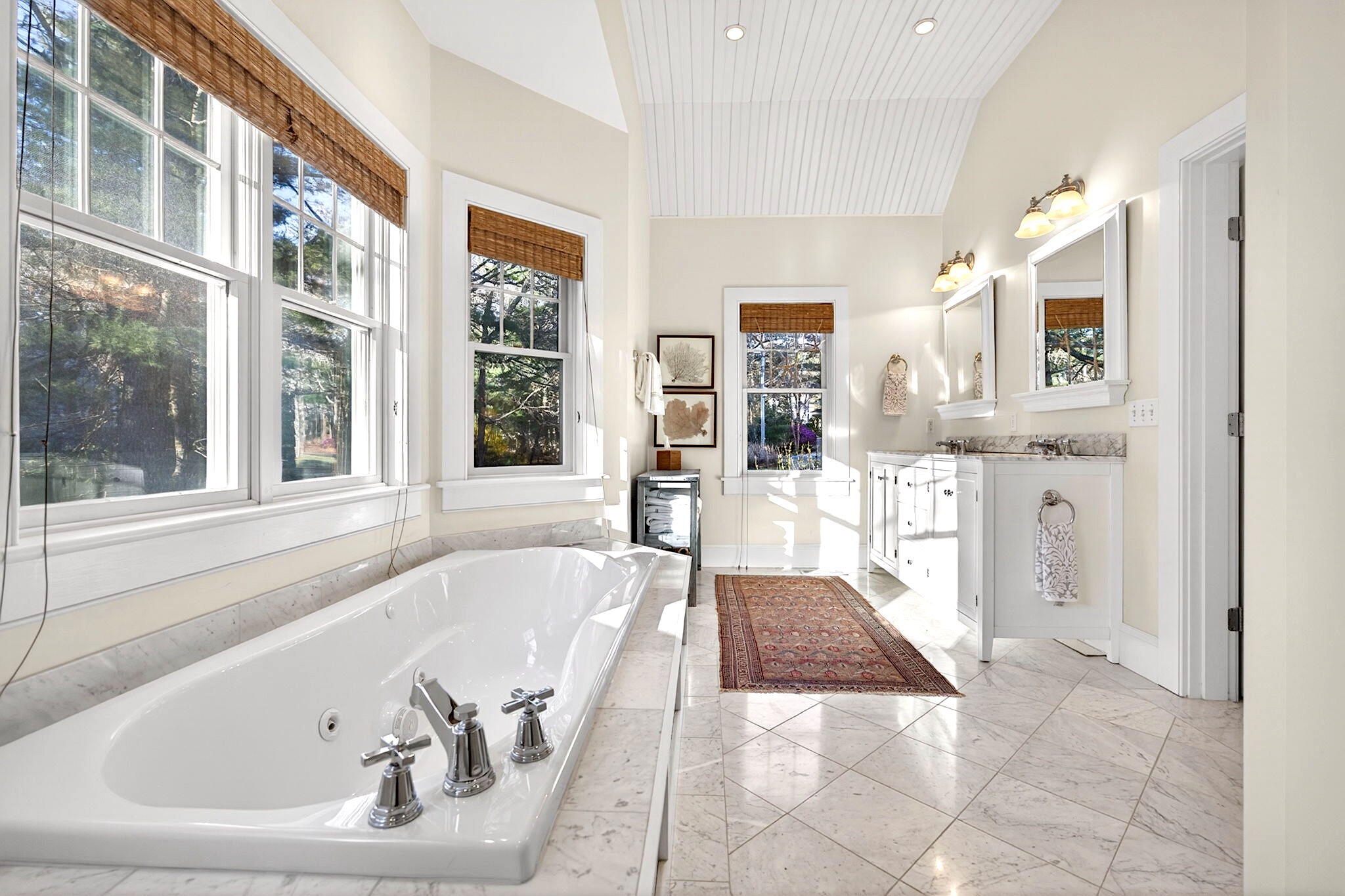 205 Little River Road Cotuit, MA 02635 - Photo 22 of 60 Master Bath - 112-9L4A5173