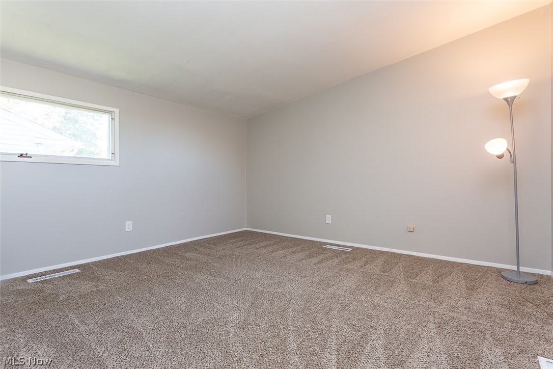 6479 Sherborn Road Parma Heights, OH 44130 - Photo 14 of 24