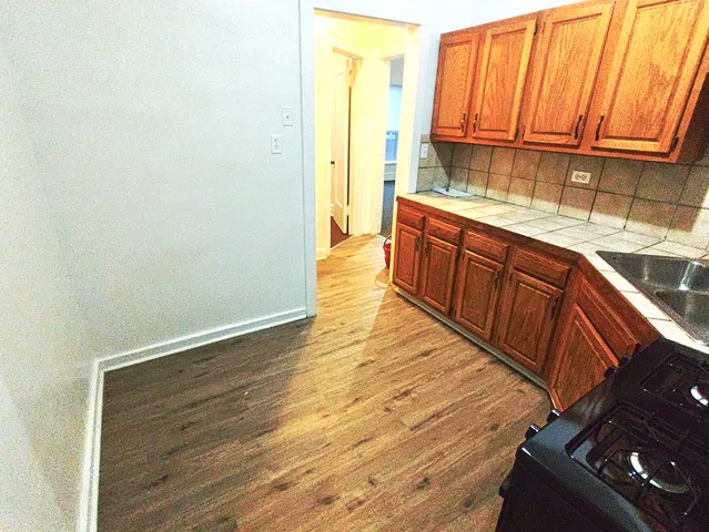 $1,350 | 5176 South King Drive, Unit 3, Chicago, IL 60615