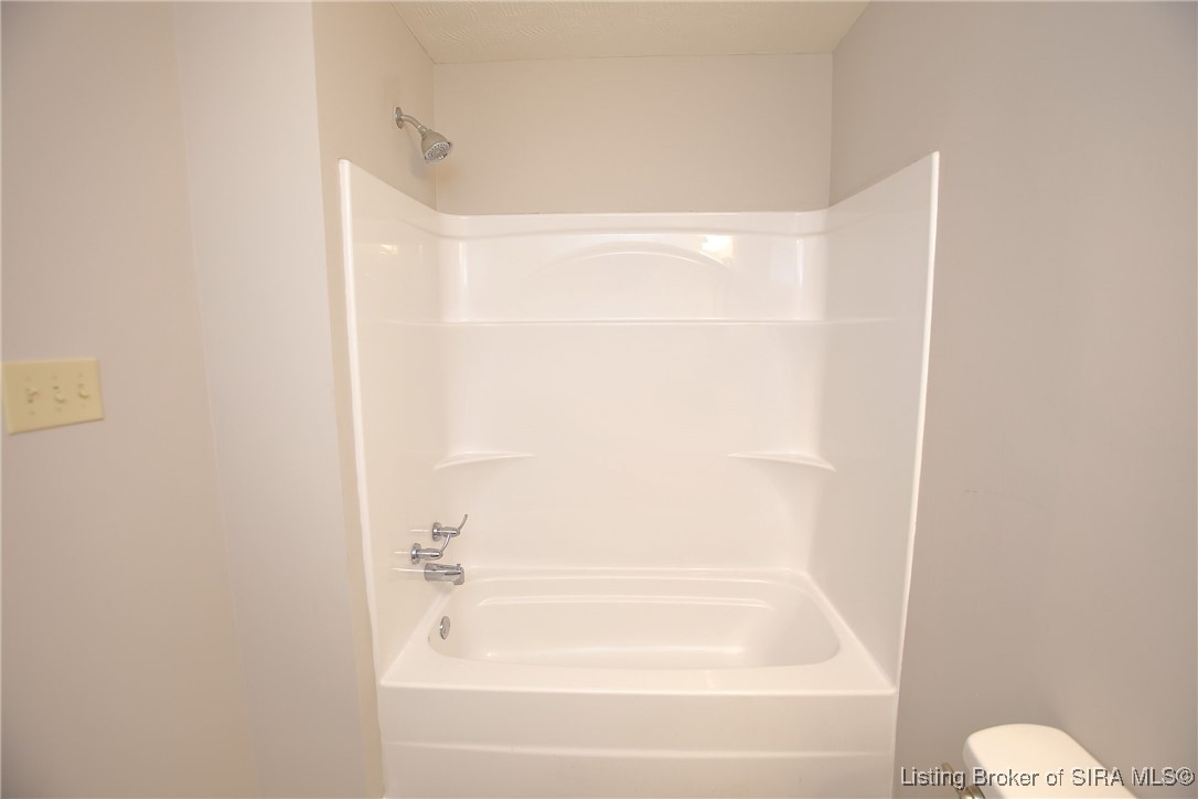 577 East Radio Tower Road Scottsburg, IN 47170 - Photo 33 of 42 Full Bath