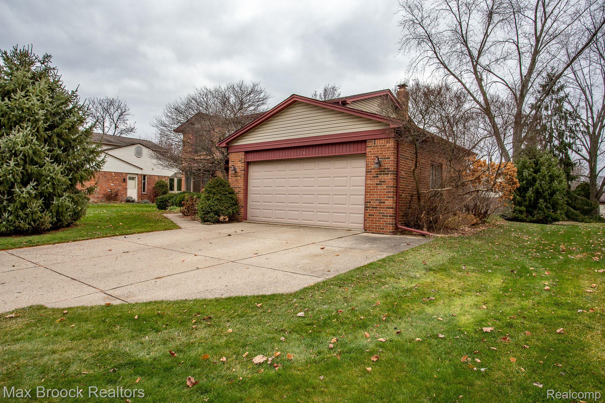 821 Hampton Circle Rochester, MI 48307 - Photo 59 of 60 Gallery Image 59