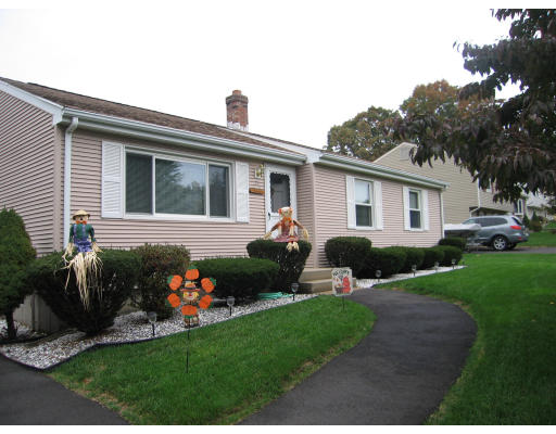 12 Drumlin Road Springfield, MA 01108 - Photo 8 of 11