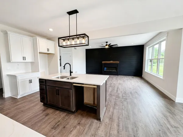 $525,000 | 2139 Smith Road, Temperance, MI 48182