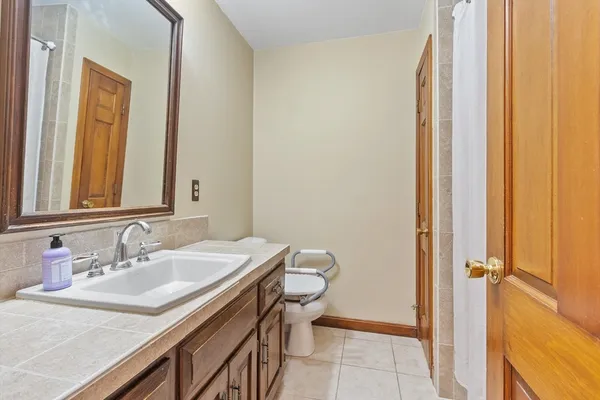 $475,000 | 305 Benjamin Street, Winchendon, MA 01475