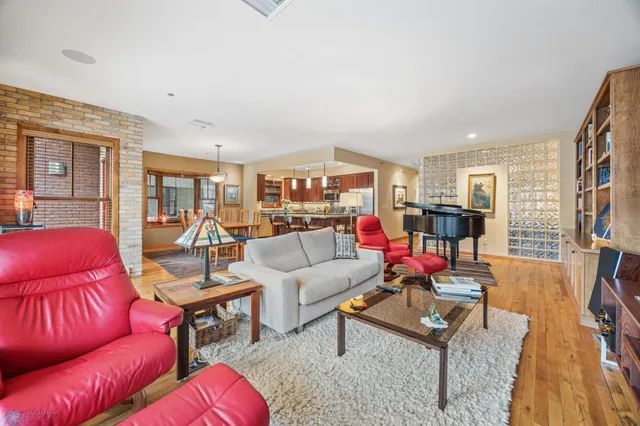 $549,900 | 300 Broadway North, Unit 204, Fargo, ND 58102