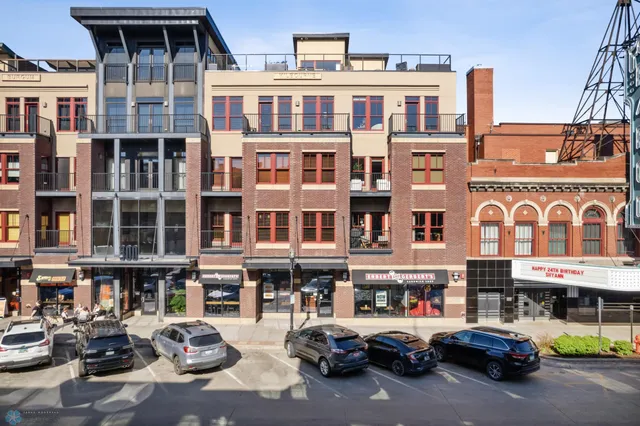 $549,900 | 300 Broadway North, Unit 204, Fargo, ND 58102