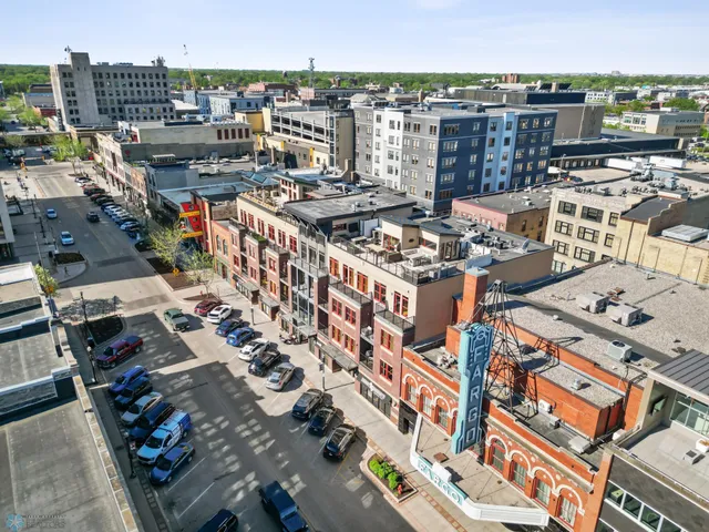 $549,900 | 300 Broadway North, Unit 204, Fargo, ND 58102