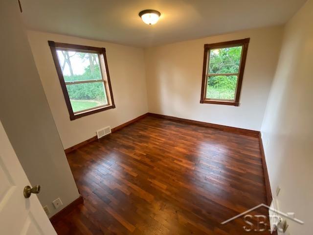4601 East Washington Road Saginaw, MI 48601 - Photo 9 of 17 50085317-8.JPG