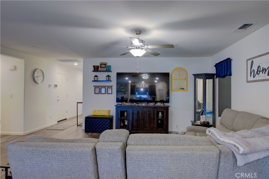 626 Heitz Court Merced, CA 95348 - Photo 5 of 59