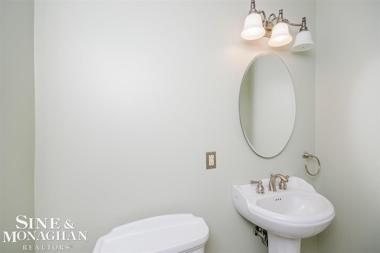 1035 Bishop Road Grosse Pointe Park, MI 48230 - Photo 24 of 62