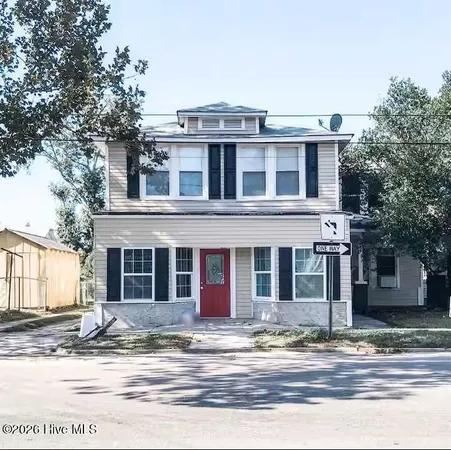 $1,700 | 214 South 17th Street, Unit B, Wilmington, NC 28401