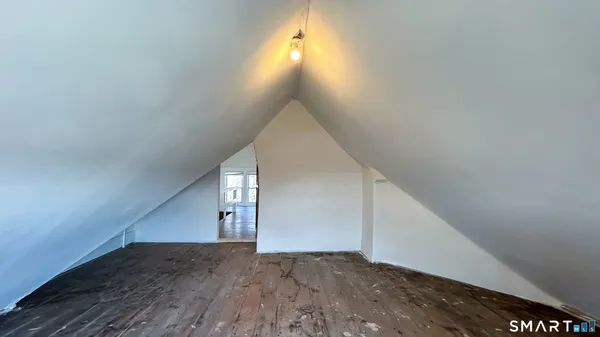 $1,950 | 784 Howard Avenue, Bridgeport, CT 06605