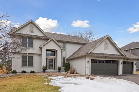 $795,000 | 7428 Bent Bow Trail, Chanhassen, MN 55317
