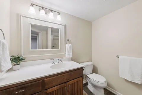 $795,000 | 7428 Bent Bow Trail, Chanhassen, MN 55317