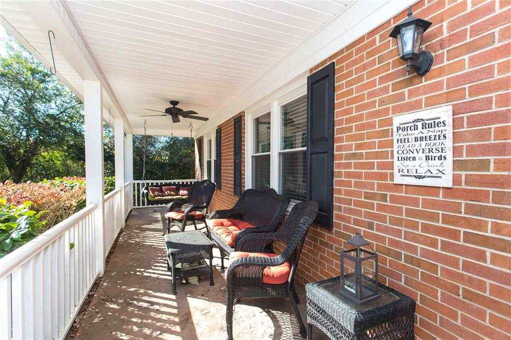 110 Crestview Drive Inman, SC 29349 - Photo 2 of 22