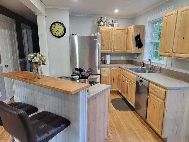 $240,000 | 296 Us Highway, Baileyville, ME 04694