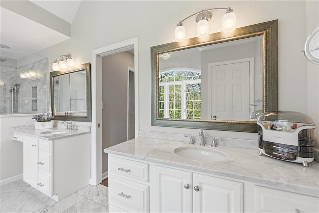 702 Rustic Ridge Cranberry Township, PA 16066 - Photo 29 of 47
