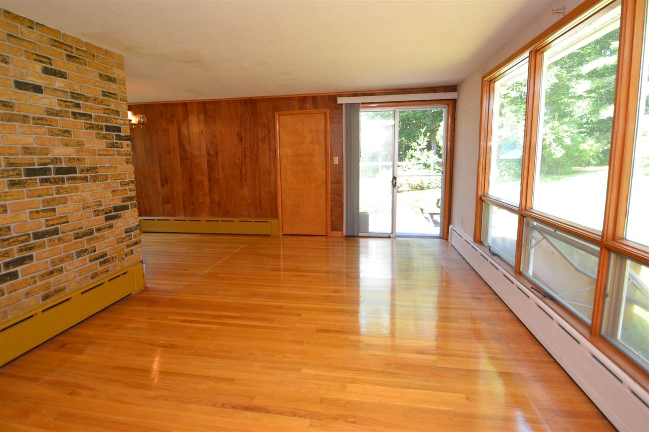 39 Oak Street Rochester, NH 03839 - Photo 20 of 27